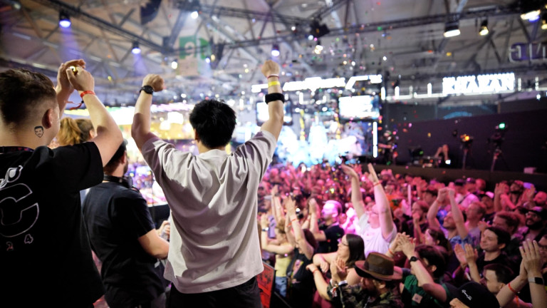 Bild zur Unterseite: Community